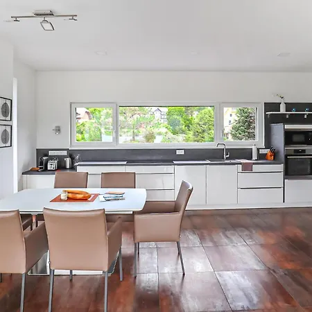 Penthouse Poertschach 公寓 *